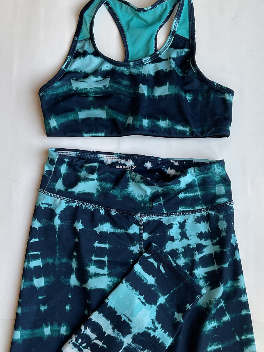 Old Navy Tie-Dye Active Leggings and Sports Bra Set